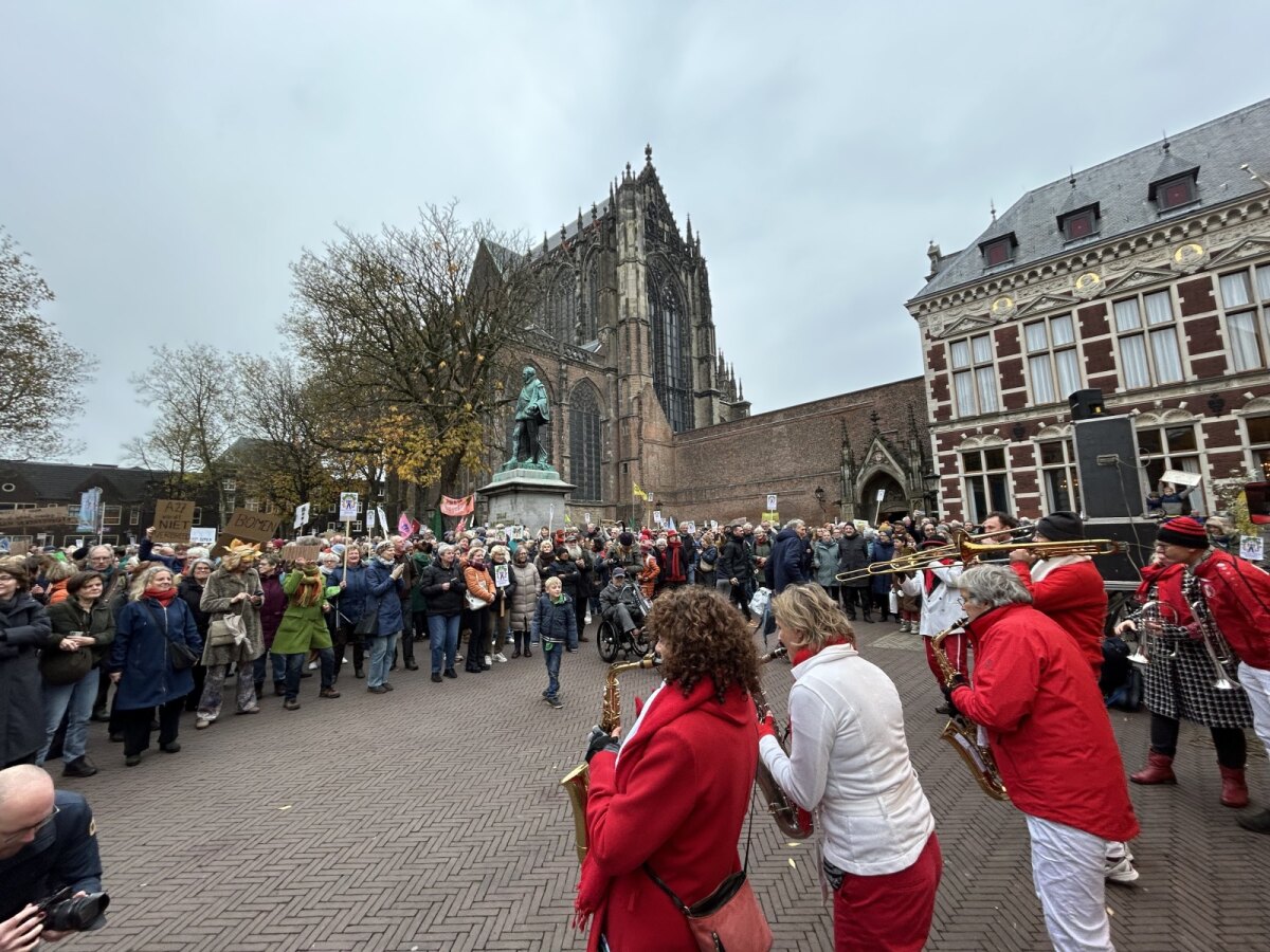 Straatorkest De Tegenwind was er ook weer. Foto: JT