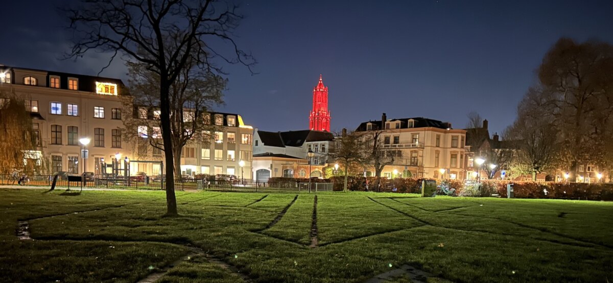 Gezien vanaf het Lepelenburg. Foto : JT